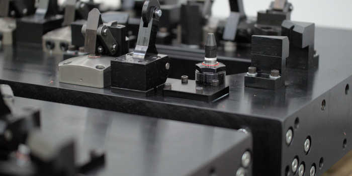 Workholding fixture for medical industry